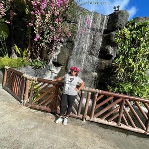 Meet your Posher, Danielle